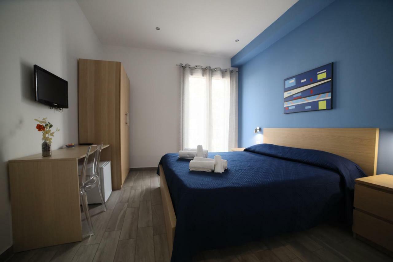 Cavour37 Rooms Palermo Exterior foto